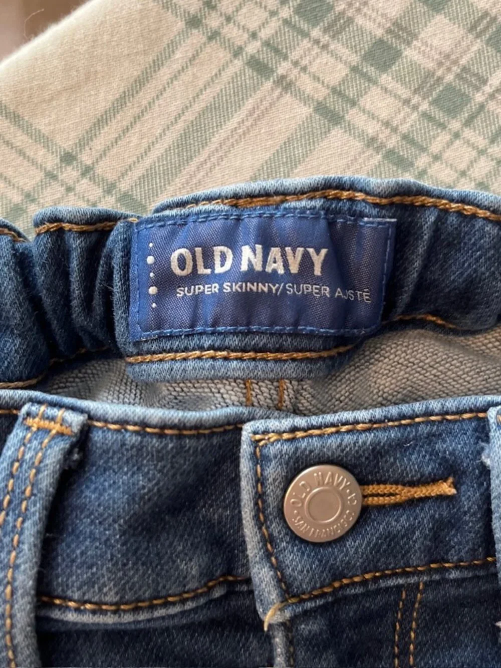 Old Navy Mixed Lot of 4 Jeans Skirt Girls sz 6 Denim School Casual Everyday